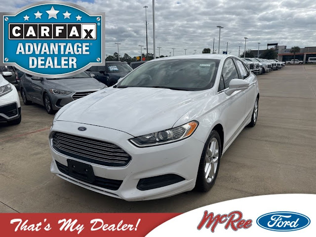 2014 Ford Fusion SE